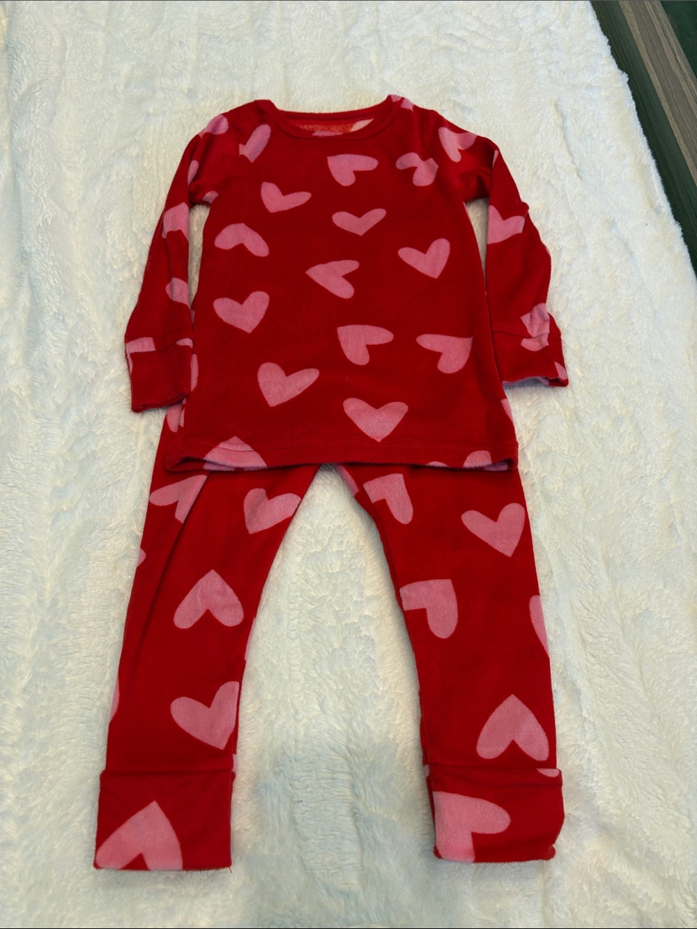 Cat & Jack Red Pajama Set with Pink Hearts 2T